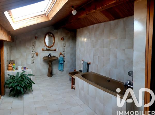 Appartement à vendre 5 pièces 111,79 m² Saint-Martin-d'Uriage