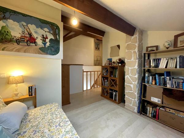 Maison 6 pièces qui allie charme et beaux espaces