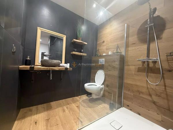 Vente                                                      Maison
                        
                     6 pièces                      157 m2                     à Vescovato