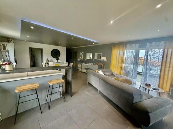Vente                                                      Maison
                        
                     6 pièces                      157 m2                     à Vescovato
