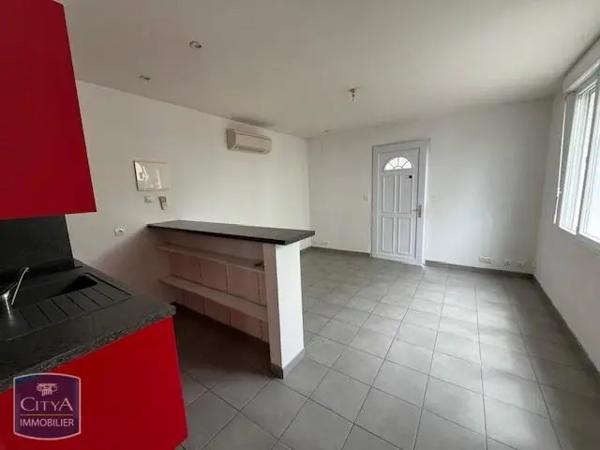 Appartement à louer 2 pièces 34.36m² Brive-la-Gaillarde (19100)