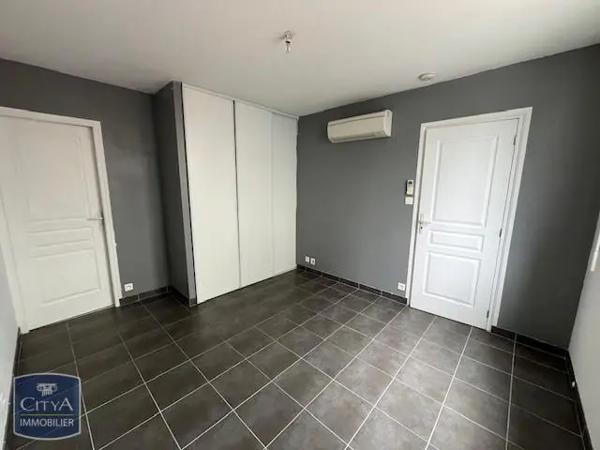 Appartement à louer 2 pièces 34.36m² Brive-la-Gaillarde (19100)