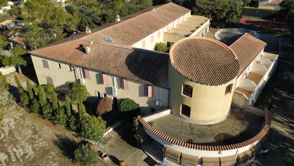 Local/bureau à vendre SAINT DIDIER (84)