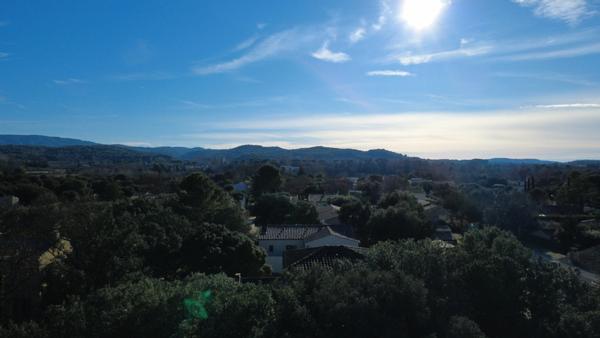 Local/bureau à vendre SAINT DIDIER (84)