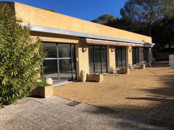 Local/bureau à vendre SAINT DIDIER (84)