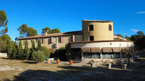 Local/bureau à vendre SAINT DIDIER (84)