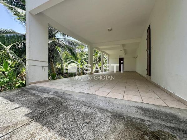 Villa exceptionnelle de 132m2 et son terrain de 1328m2 au Moule