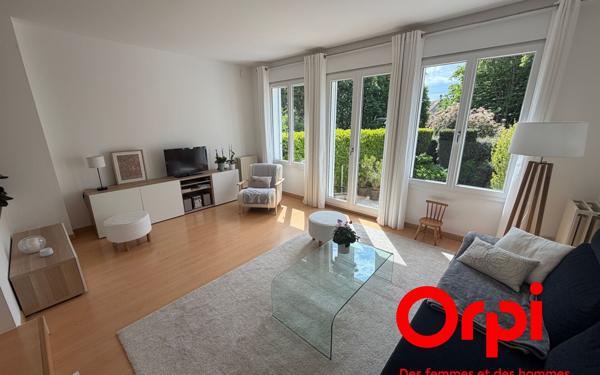Maison à vendre    4 pièces • 100,56 m2 Montigny-le-Bretonneux