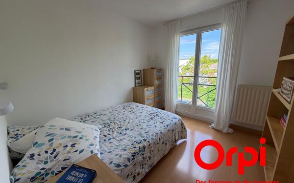 Maison à vendre    4 pièces • 100,56 m2 Montigny-le-Bretonneux