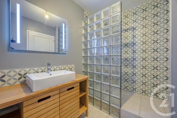 Appartement T3 à vendre  3 pièces - 75,42 m2 JACOB BELLECOMBETTE - 73