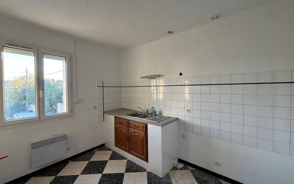 Appartement à louer    3 pièces •  Marguerittes