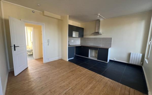 Appartement à louer    3 pièces •  Antony