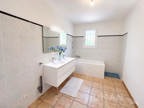 Maison à vendre 470 000 € Lambesc 5 p 123 m² DPE C