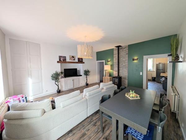 Charmante maison de ville avec cave et courette