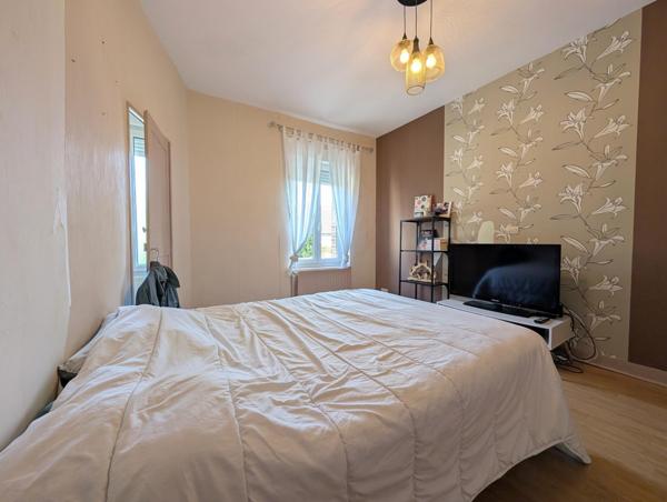 Charmante maison de ville avec cave et courette