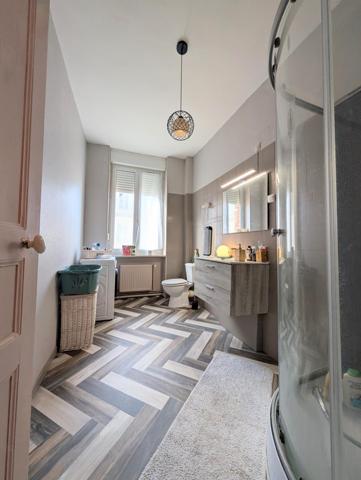 Charmante maison de ville avec cave et courette