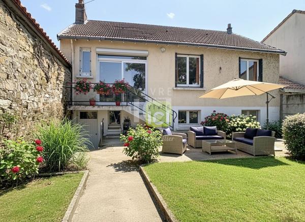 MAISON À FORT POTENTIEL , ATELIER 60 M² , JARDIN ,COMBLES AMÉNAGEABLES