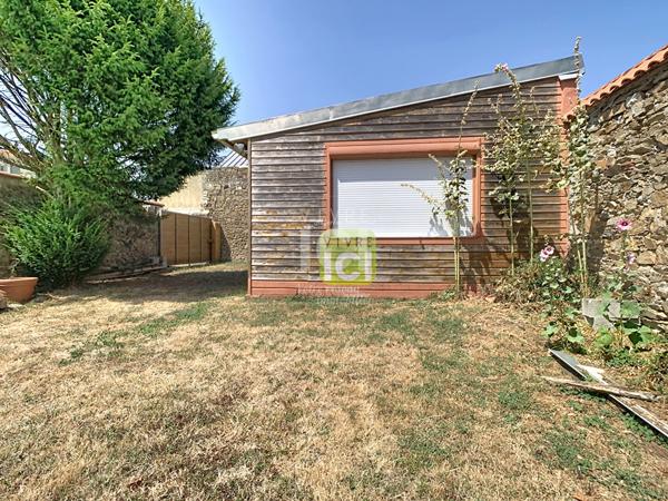 MAISON À FORT POTENTIEL , ATELIER 60 M² , JARDIN ,COMBLES AMÉNAGEABLES