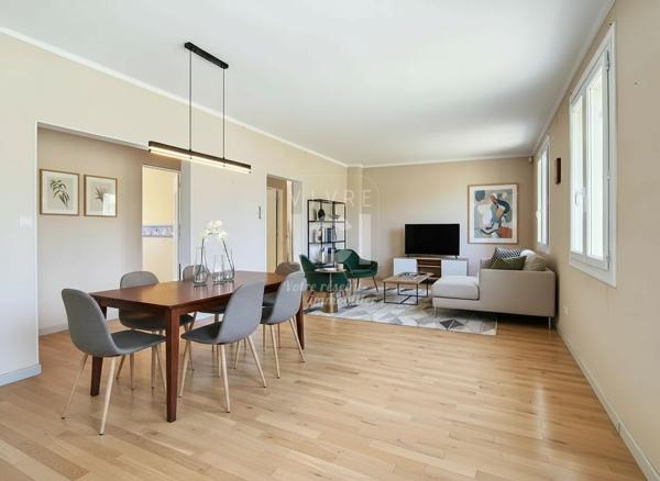 MAISON À FORT POTENTIEL , ATELIER 60 M² , JARDIN ,COMBLES AMÉNAGEABLES