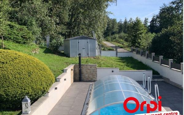 Maison à vendre    5 pièces • 189,76 m2 Arches