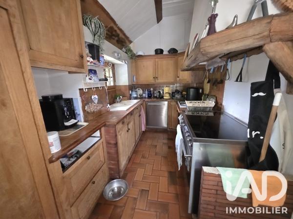 Maison à vendre 11 pièces 244 m² Bazoches