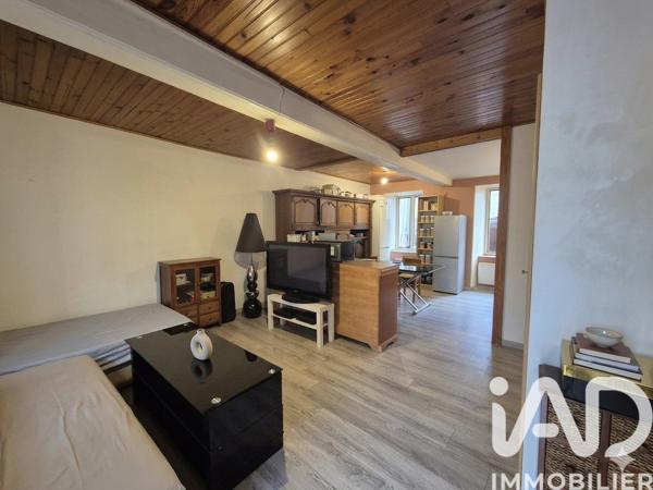 Immeuble à vendre 207 m² Le Vernet-Chaméane