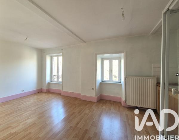 Immeuble à vendre 207 m² Le Vernet-Chaméane