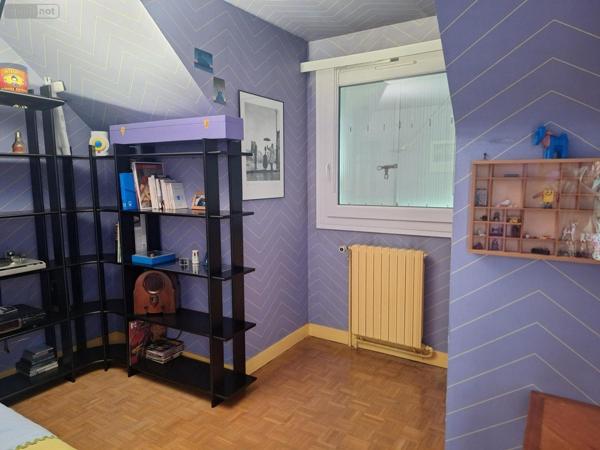 Maison à vendre à Savigné-l'Évêque dans la Sarthe (72460), ref : 013-2065