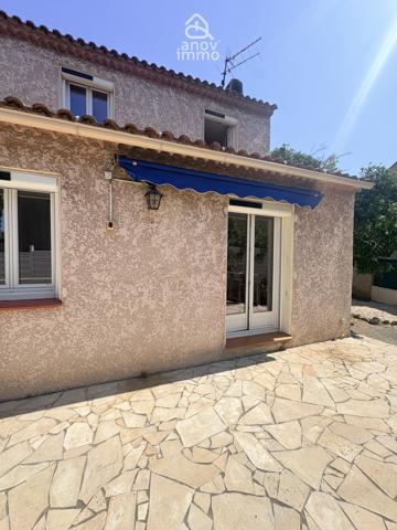 Maison
                                                                                                                                                                                                                                                                                                                        4 pièce(s)                                                                                                                                                                                                          3 chambre(s)                                                                                                                                                                                                          90  m²