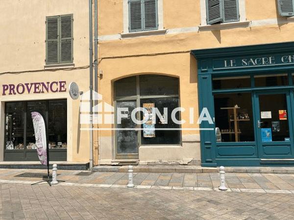 Location Local commercial 1 pièce 49.4 m² - 4 RUE JEAN AICARD Toulon 83000