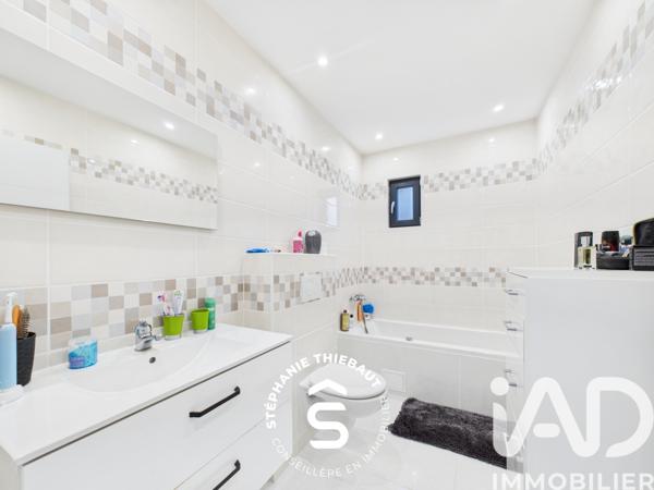 Maison à vendre 5 pièces 85 m² Les Forges