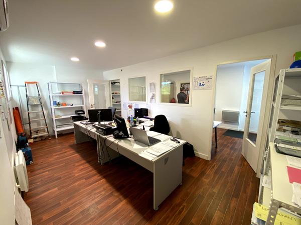 A LOUER : Très beaux bureaux 116 m2 - NANTES NORD - possibilité de signalétique sur axe passant