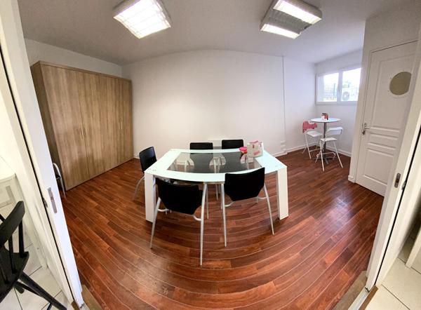 A LOUER : Très beaux bureaux 116 m2 - NANTES NORD - possibilité de signalétique sur axe passant