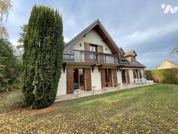 maison 7 pièces sur sous sol avec jardin.