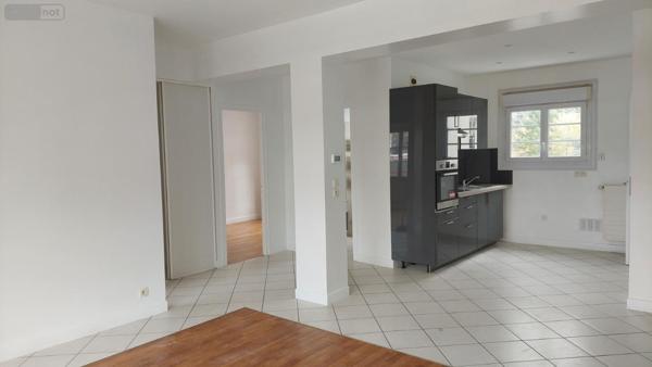 Appartement à louer à Orléans dans le Loiret (45000), ref : ZOLA012026   
GARE