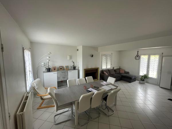 Pavillon à louer à Changé Changé (53810)