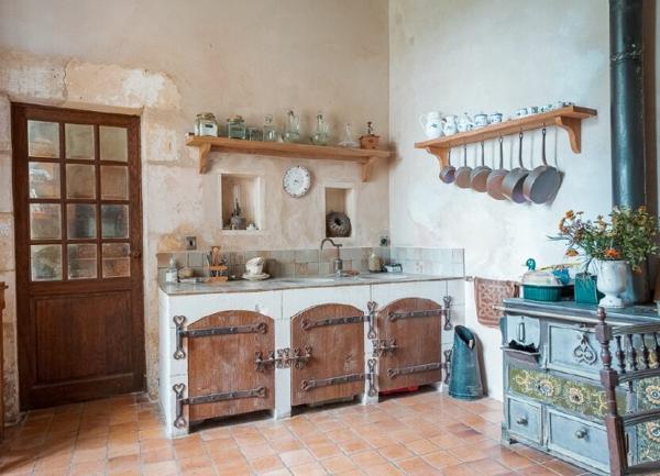 Maison à vendre    11 pièces •  Saintes