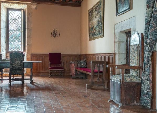 Maison à vendre    11 pièces •  Saintes