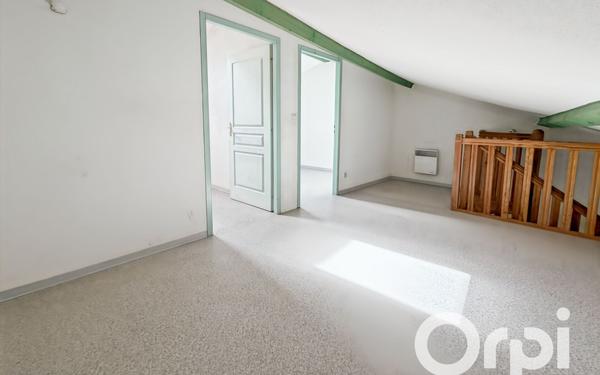 Appartement à louer    5 pièces • 103,10 m2 Baix