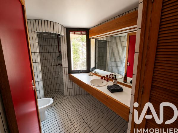Maison à vendre 6 pièces 173,56 m² Hyères