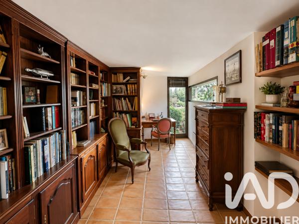 Maison à vendre 6 pièces 173,56 m² Hyères