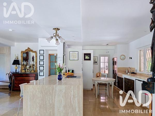 Maison à vendre 8 pièces 270 m² Tourrettes