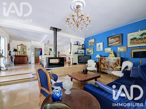 Maison à vendre 8 pièces 270 m² Tourrettes