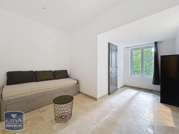 Appartement à louer 1 pièce 28.6m² Bagnols-sur-Cèze (30200)