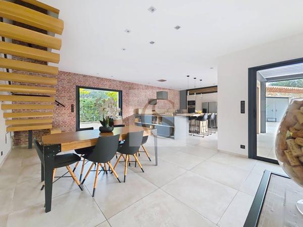 Maison à vendre 5 pièces de 160 m²