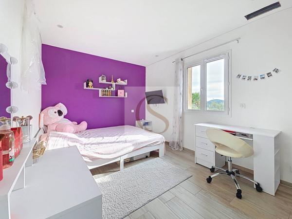 Maison à vendre 5 pièces de 160 m²