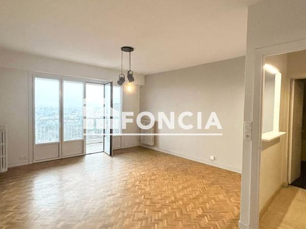 Location Studio 38.35 m² - Cholet 49300