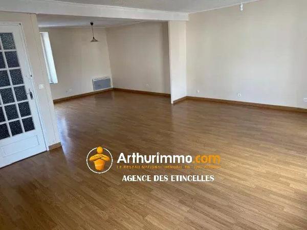 Vente Immeuble 3 pièces 117 m2 à Retiers