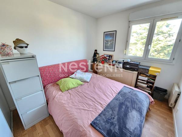 Appartement 4 pièces à vendre à Toulouse, au 3ème étage, parking couvert