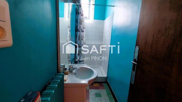 Maison et Garage et dépendance centre ville d'APT